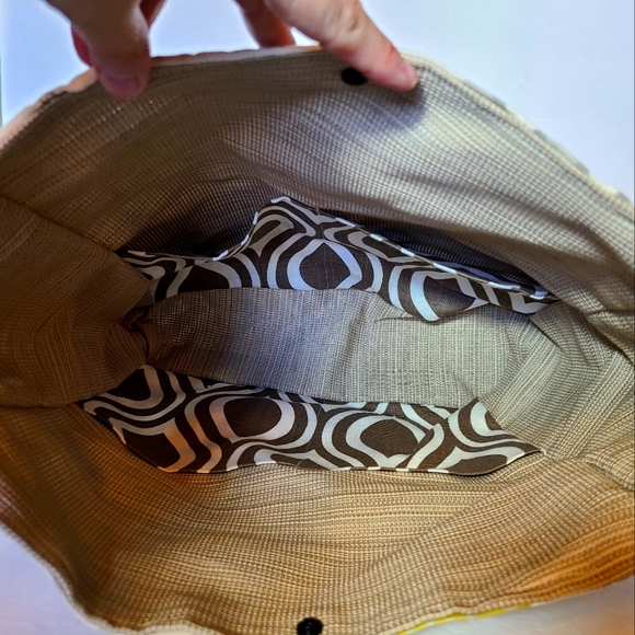 Brownie Gifts By Amy Brown Messenger Diaper Bag with Changing Pad Owls Design - Picture 6 of 14